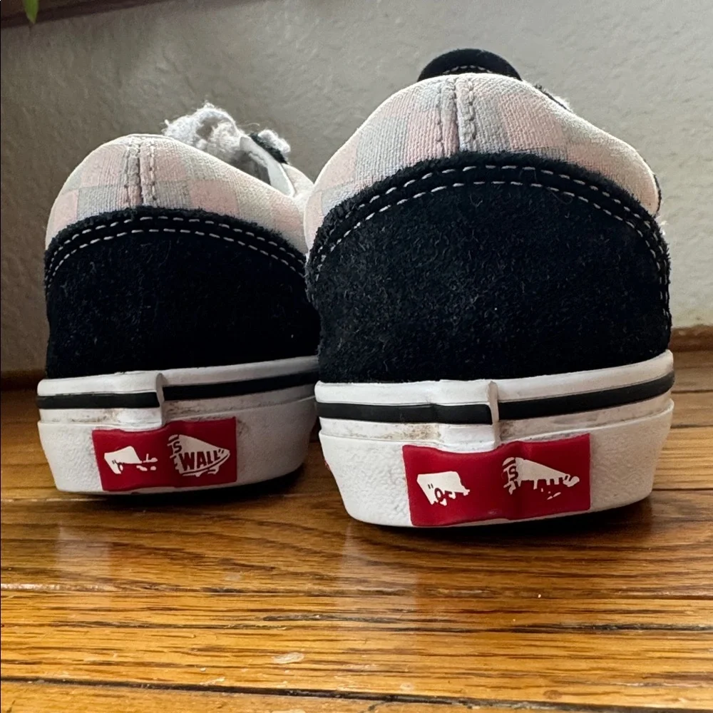 Vans Off the Wall Girls 🦋 Butterfly cute kid sneakers size 1 back to school